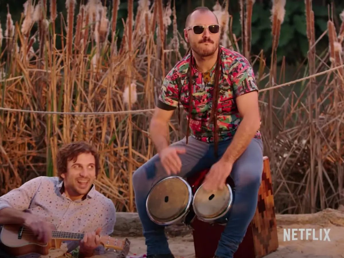 Escena musical de «Go! Vive a tu manera», serie de Netflix con música producida por Marcos Rodríguez